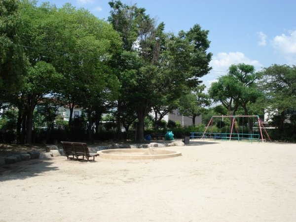 尼崎市南武庫之荘8丁目の中古一戸建て(高倉公園)