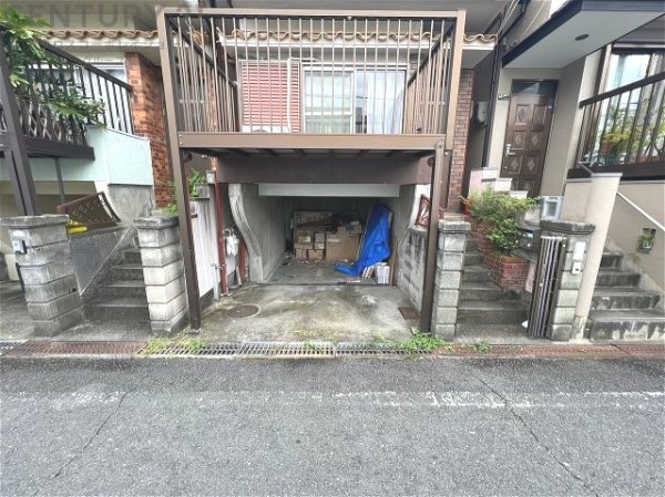 尼崎市東難波町５丁目の中古一戸建て