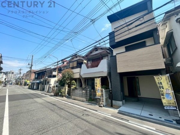 尼崎市神田中通7丁目新築一戸建て