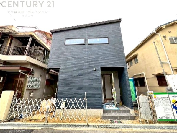 尼崎市西立花町4丁目新築一戸建て