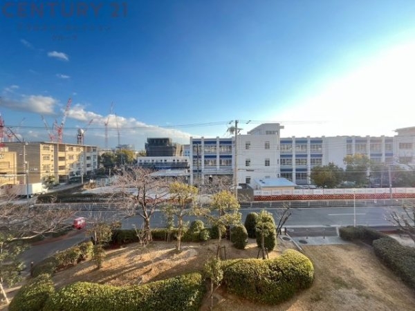 ファミール武庫川東
