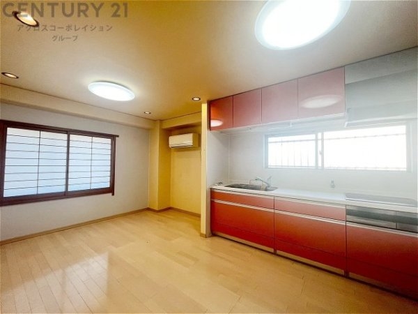 尼崎市昭和通２丁目の中古一戸建て