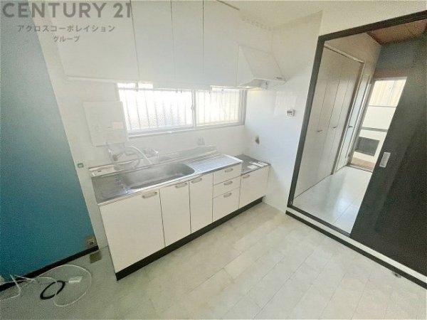 尼崎市昭和通２丁目の中古一戸建て