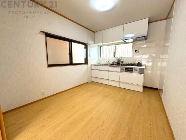 尼崎市東難波町４丁目の中古一戸建て
