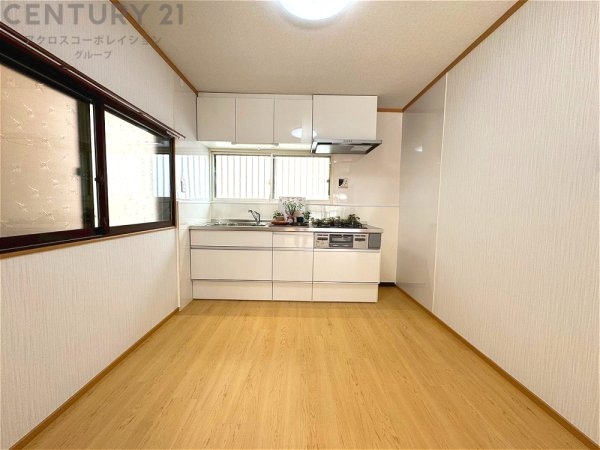 尼崎市東難波町４丁目の中古一戸建て