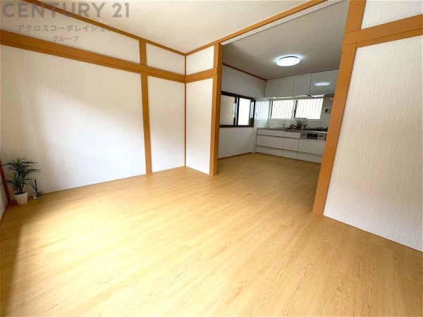 尼崎市東難波町４丁目の中古一戸建て