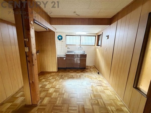 西宮市甲子園口５丁目の中古一戸建て