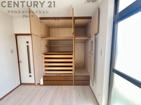 尼崎市上ノ島町１丁目の中古一戸建て