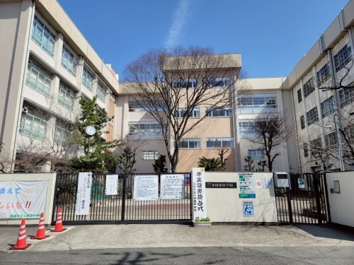 尼崎市久々知１丁目の土地(尼崎市立小田北中学校)