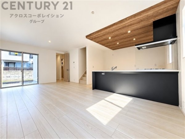 尼崎市富松町4丁目　新築一戸建て
