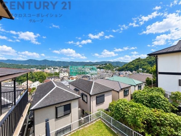 川西市矢問１丁目の中古一戸建て