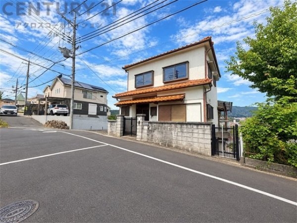 川西市矢問１丁目の中古一戸建て
