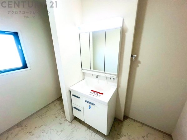 尼崎市西立花町5丁目　新築一戸建て