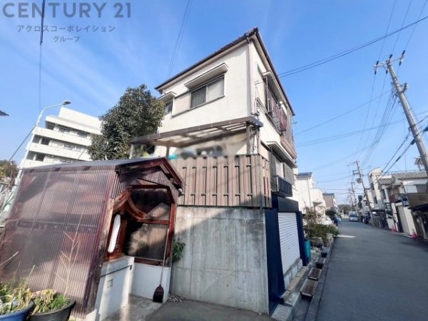 尼崎市東本町４丁目中古戸建