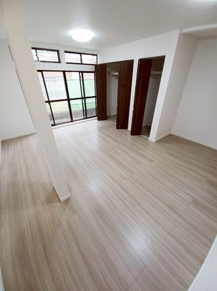 尼崎市久々知３丁目の中古一戸建て