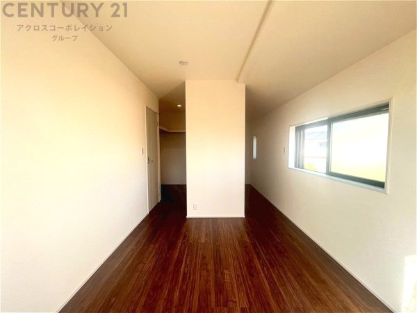 尼崎市西昆陽1丁目 全10区画(寝室)