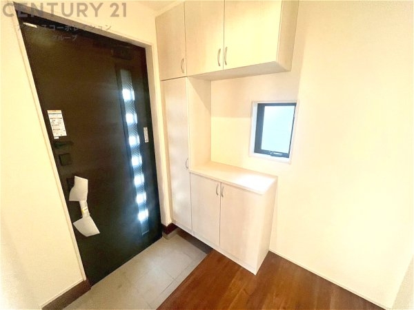 尼崎市西昆陽1丁目 全10区画(玄関)