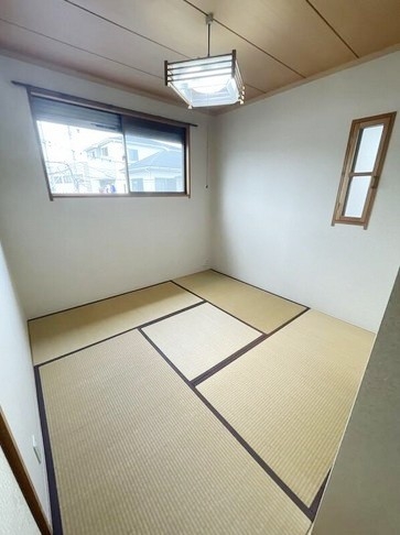 尼崎市武庫元町３丁目の中古一戸建て