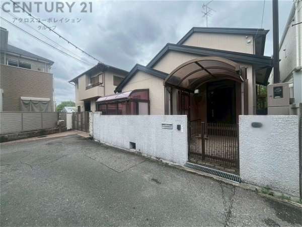 尼崎市武庫元町３丁目の中古一戸建て