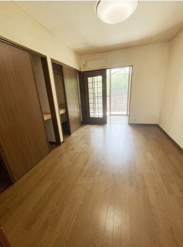 尼崎市武庫元町３丁目の中古一戸建て