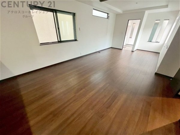 尼崎市杭瀬北新町３丁目の中古一戸建て