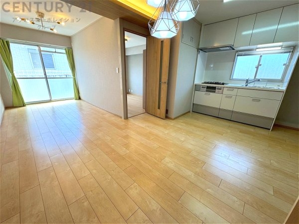 メゾンローズ塚口