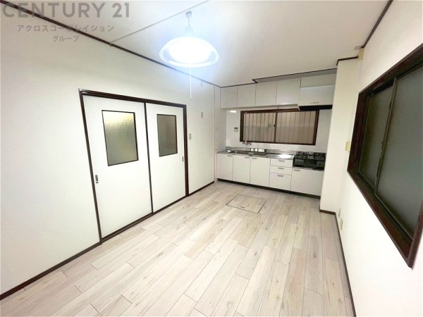 尼崎市杭瀬本町２丁目の中古一戸建て