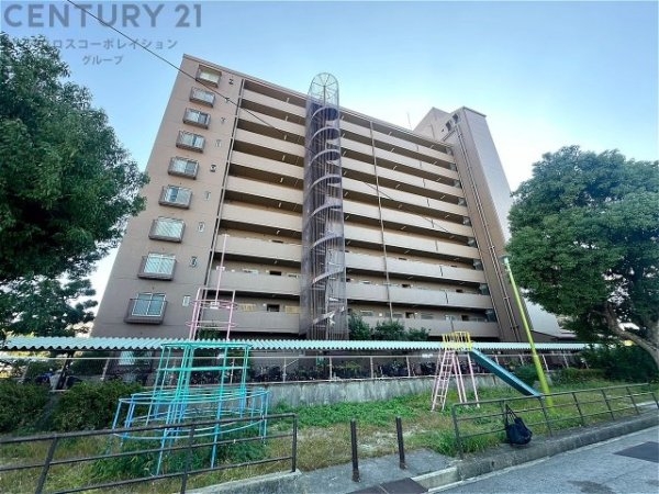 尼崎久々知ハウス