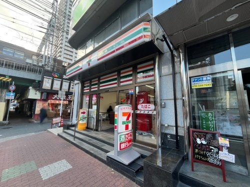 さきタワー・サンクタス尼崎駅前(セブンイレブン　阪神尼崎駅西店)