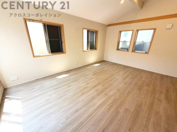 尼崎市稲葉荘４丁目中古戸建