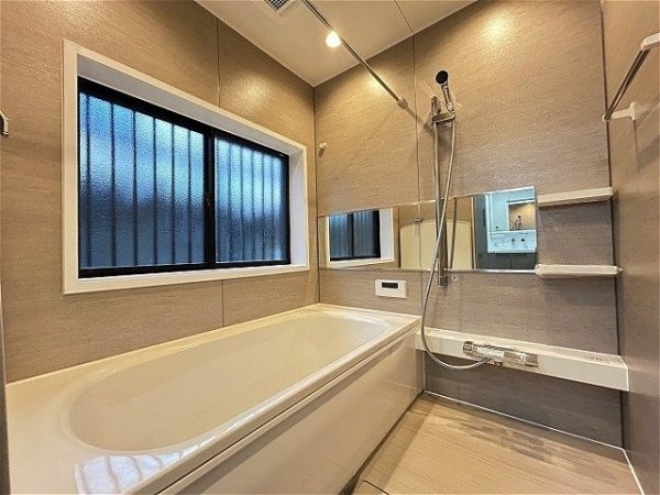 尼崎市西難波町４丁目の中古一戸建て