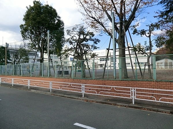 ガルボシティー緑区竹山2丁目全2棟 1号棟(横浜市立竹山小学校)