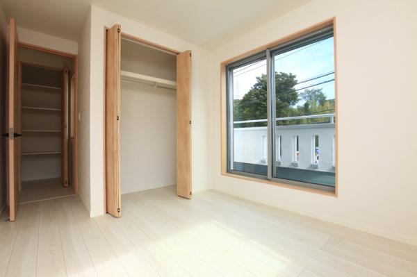 ガルボシティー緑区竹山2丁目全2棟　1号棟