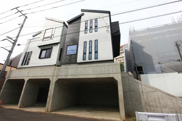 神奈川区沢渡全2棟　2号棟
