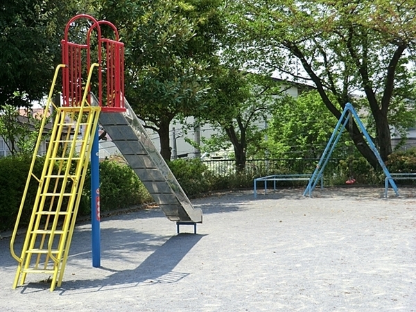 神奈川区羽沢町(羽沢大道公園)
