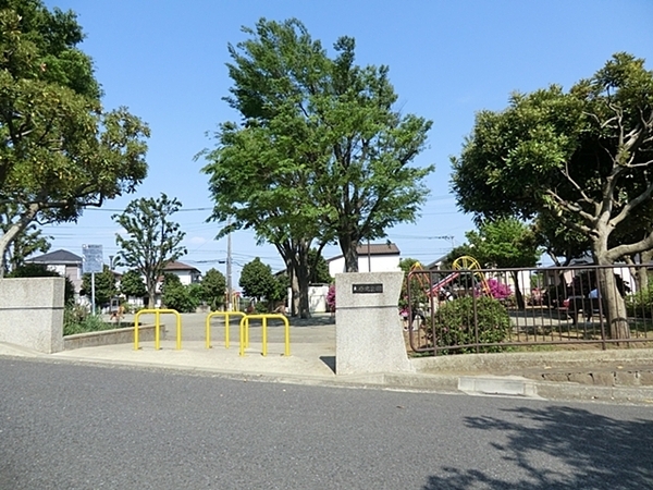 ガルボシティー旭区上白根2丁目(大原北公園)