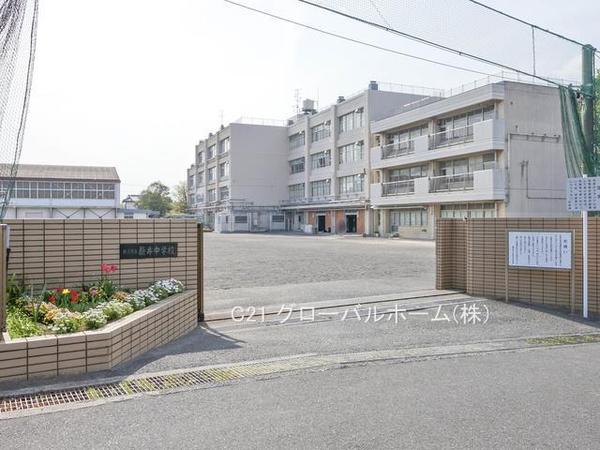 横浜市保土ケ谷区新井町の中古一戸建て(横浜市立新井中学校)