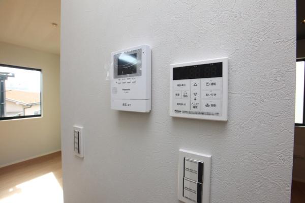 旭区本村町全3棟　2号棟