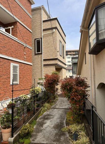 鶴見区岸谷3丁目