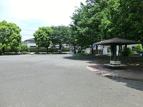 港北区綱島東3丁目全2棟 B号棟(綱島東三丁目公園)