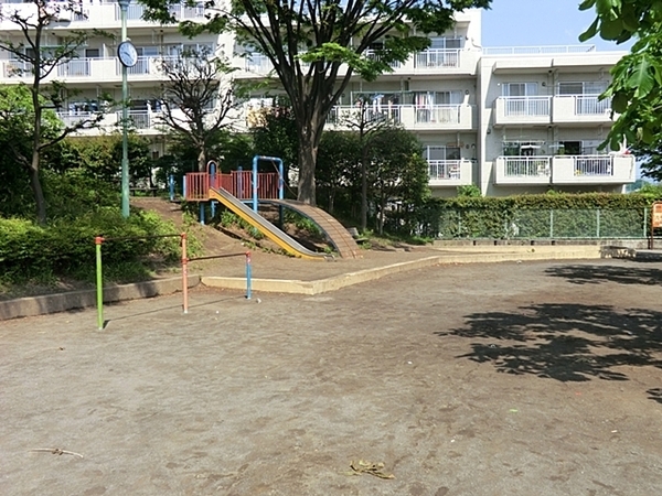ニックアーバンハイム東寺尾(東寺尾一丁目第三公園)