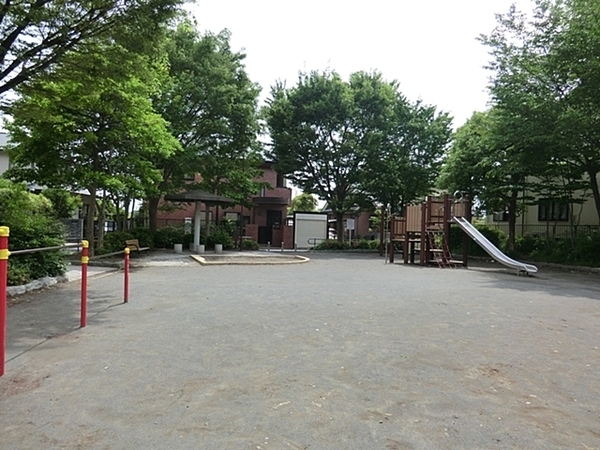 マインコーポ二俣川(さちが丘蔵屋敷公園)