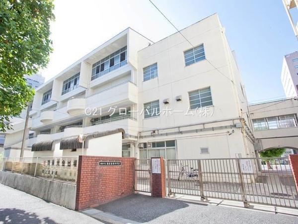 エクセレントシティ横濱大通り公園(横浜市立横浜吉田中学校)