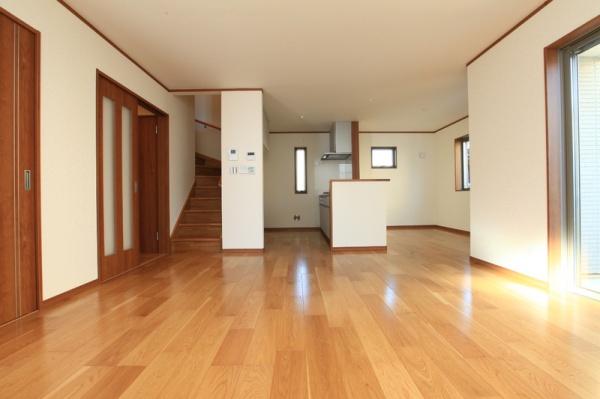 旭区善部町全2棟　A号棟