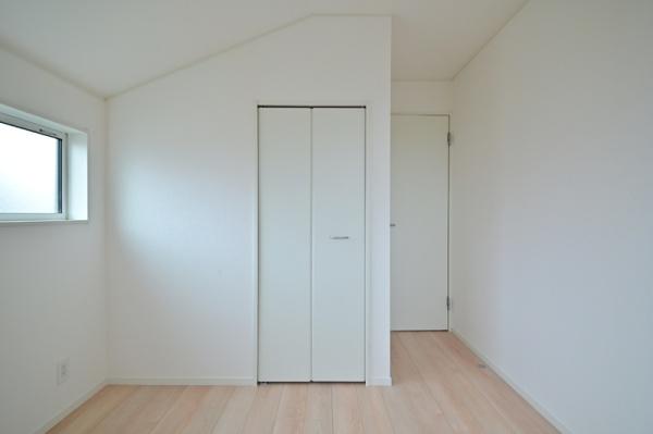 クレイドルガーデン旭区善部町第8全2棟　1号棟