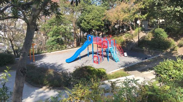 横浜市緑区白山4丁目の土地(白山町第一公園)