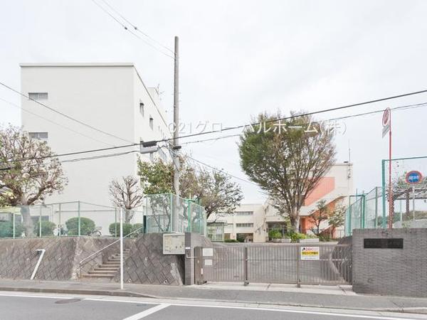 横浜市鶴見区馬場6丁目の中古一戸建て(横浜市立馬場小学校)