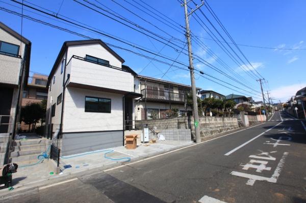 リーブルガーデン旭区白根6丁目2期全2棟　2号棟