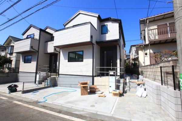 リーブルガーデン旭区白根6丁目2期全2棟　2号棟