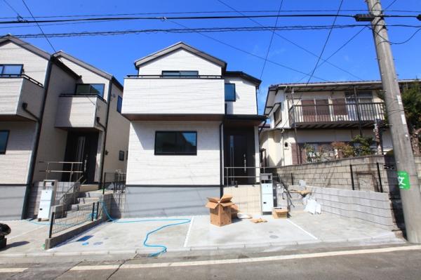 リーブルガーデン旭区白根6丁目2期全2棟　2号棟